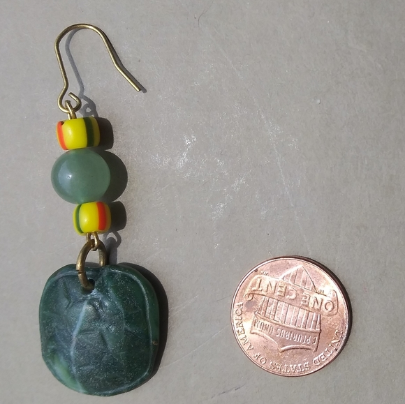 'Turtle Power' Earrings - Picture 3 of 3